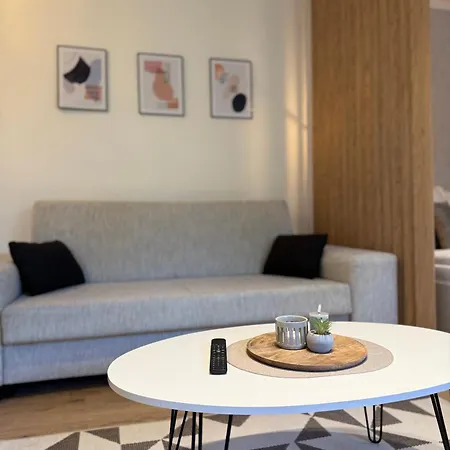 Cozy Jesenna Apartment